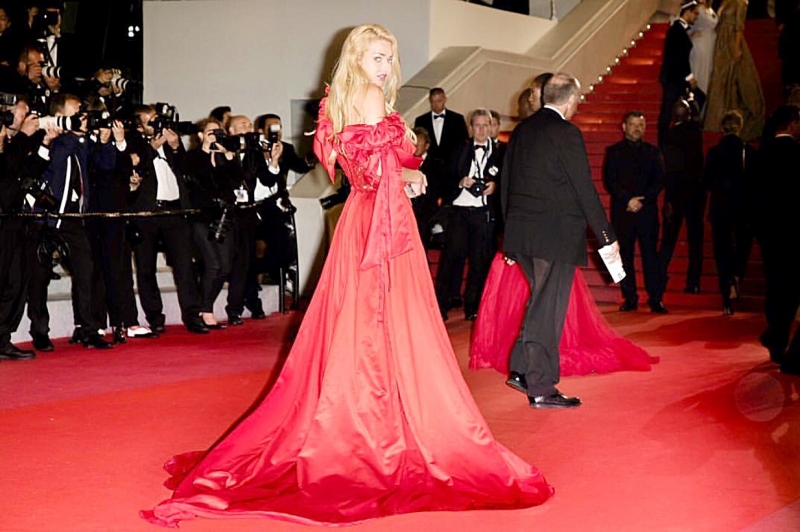 洋書 WE MET I N CANNES-